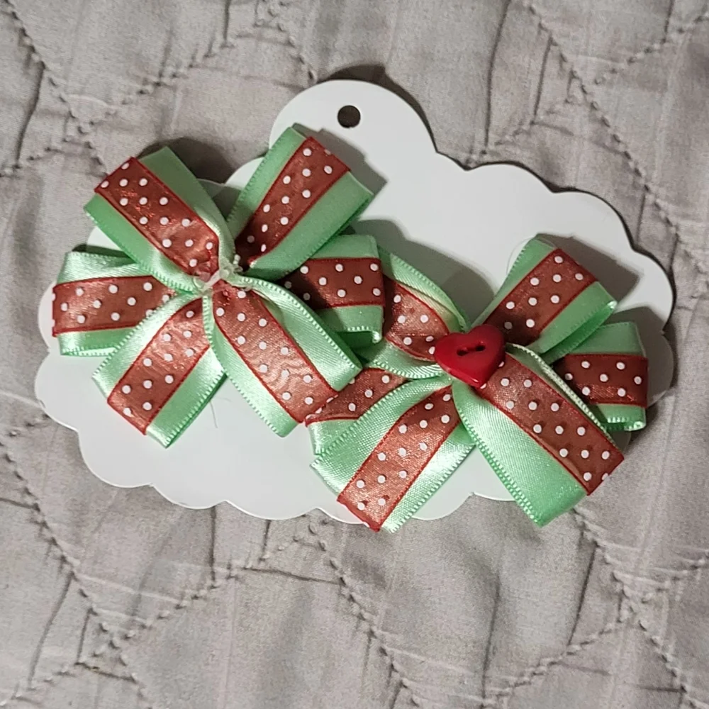 Girls Handmade Green/Red Polka Dot 2pc Hair Clips Set- Brand New